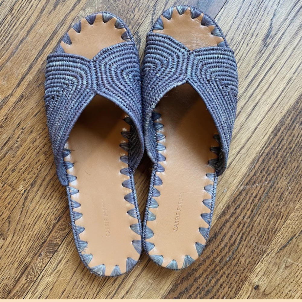 Carrie Forbes Raffia Slide Sandals (Purple)